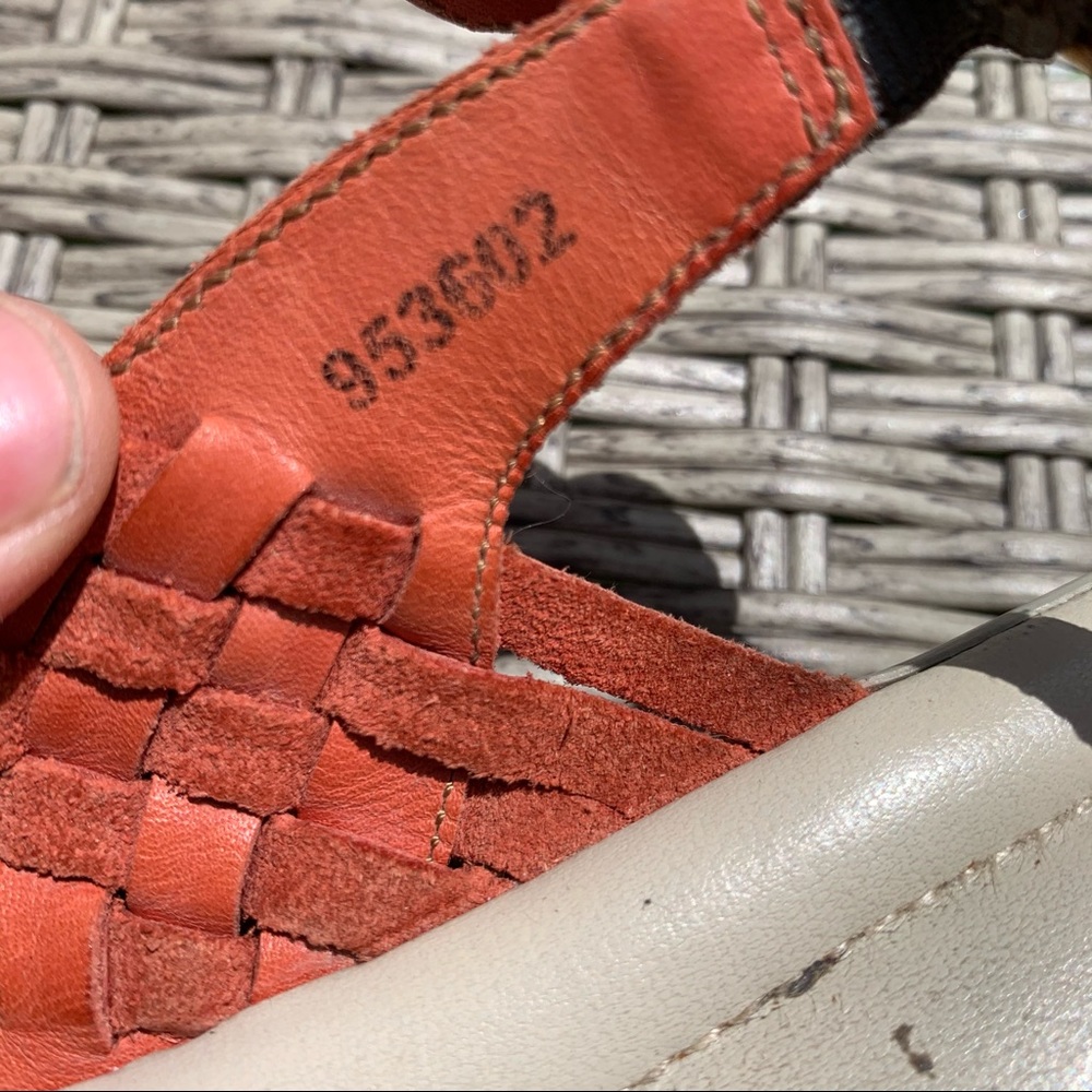 Softspots | Red Leather Huarache Sandals | 11 - Picture 6 of 7